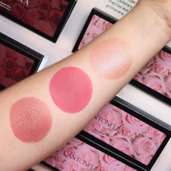 Paleta de rubores rosados
